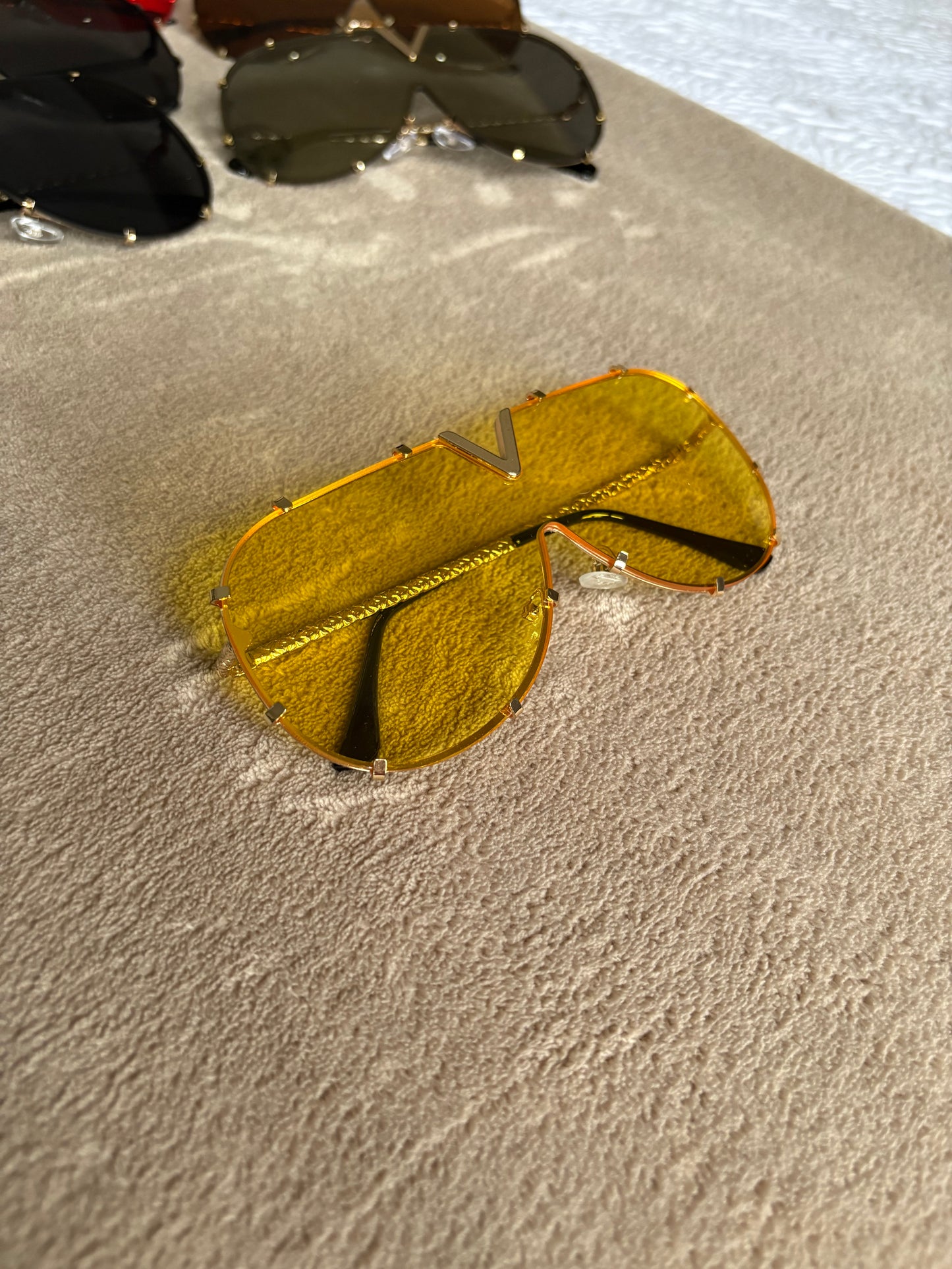 Sunglasses INSTOCK