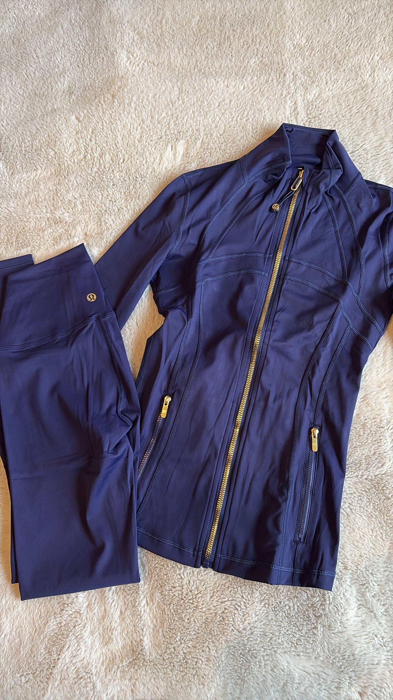 Navy gym set- Gold zip