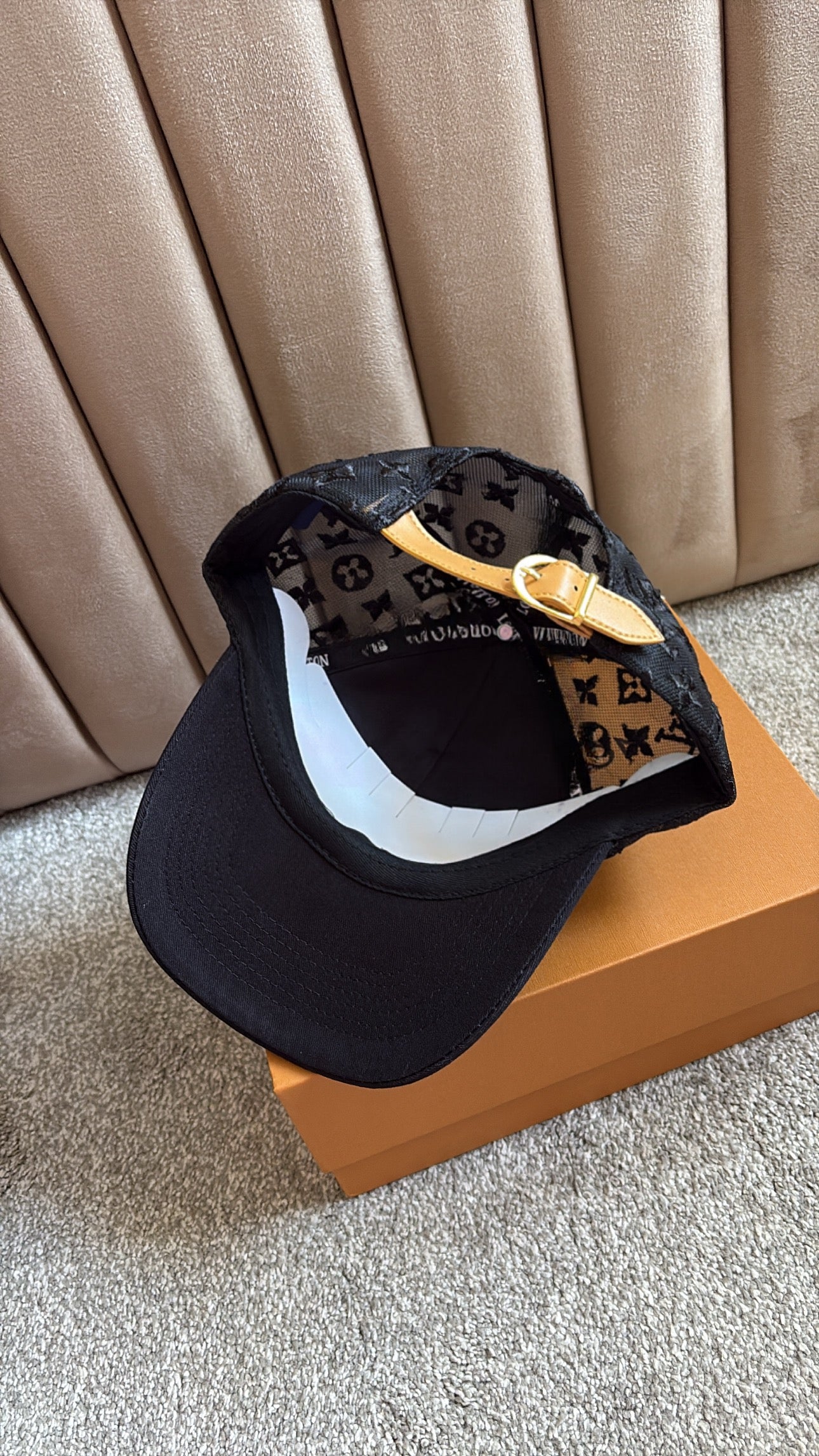 Men’s Cap INSTOCK