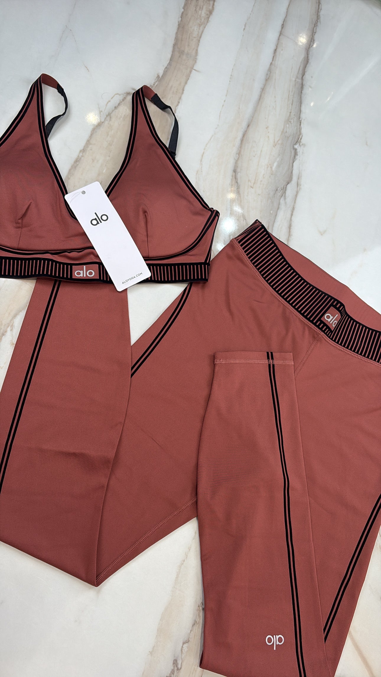 Women’s Coral Pink Gym Set INSTOCK (1-3 Days Delivery)