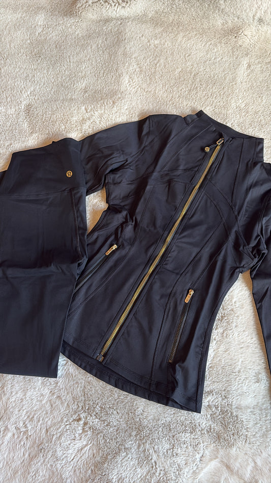 Black gym set- Gold zip