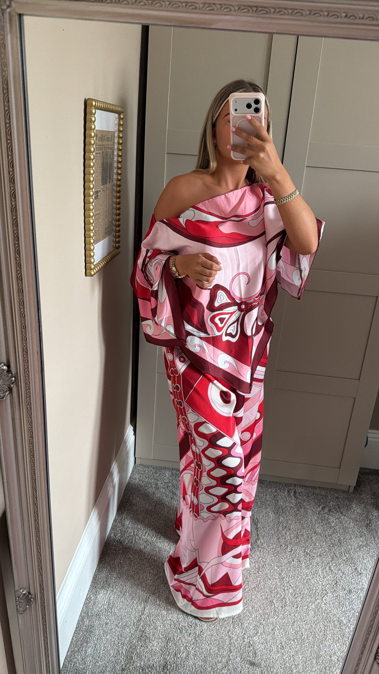Women’s Red Silk Lounge Set