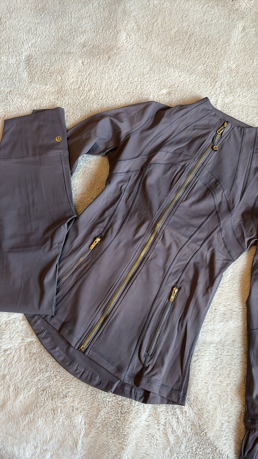 Grey gym set- Gold zip