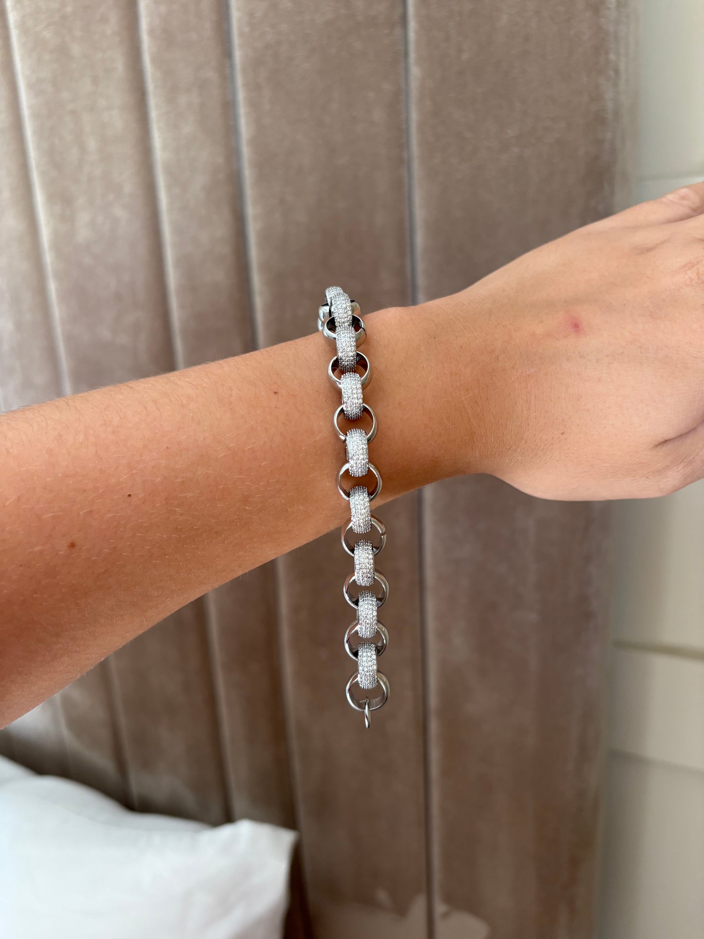 Women’s Silver Bracelet