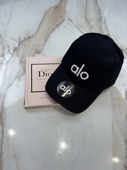 Black/White Cap INSTOCK (1-3 Days Delivery)