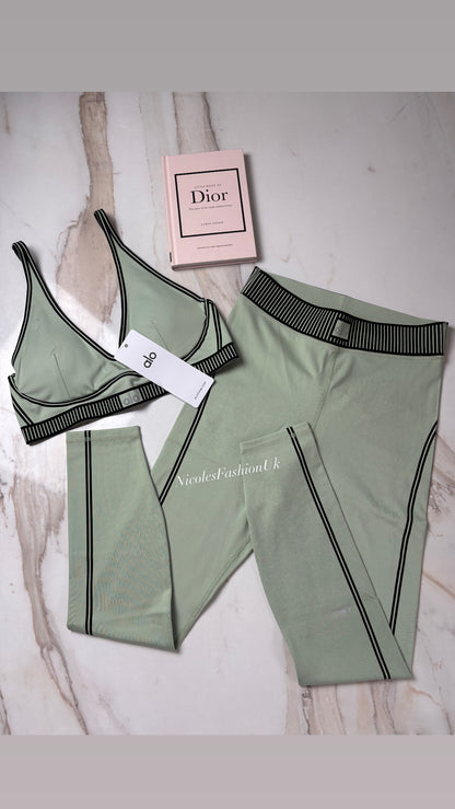 Women’s Sage Green Lined Gym Set INSTOCK (1-3 Days Delivery)