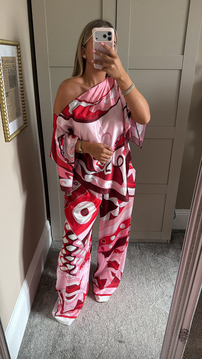Women’s Red Silk Lounge Set