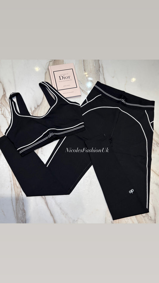 Women’s Black Stripe Gym Set INSTOCK (2-3 Days Delivery)