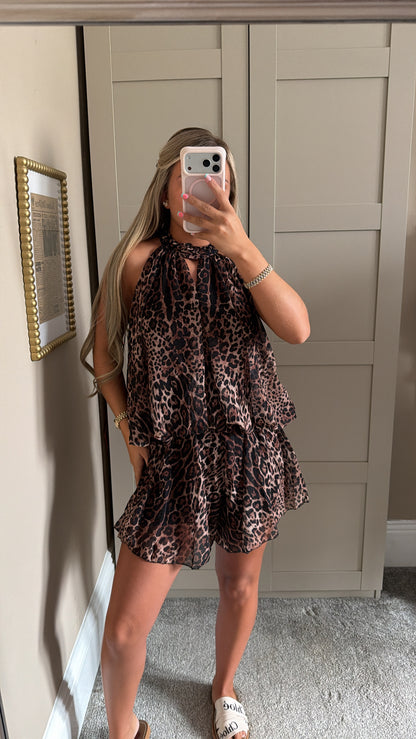 New In🤎 Leopard Playsuit Tie Neck
