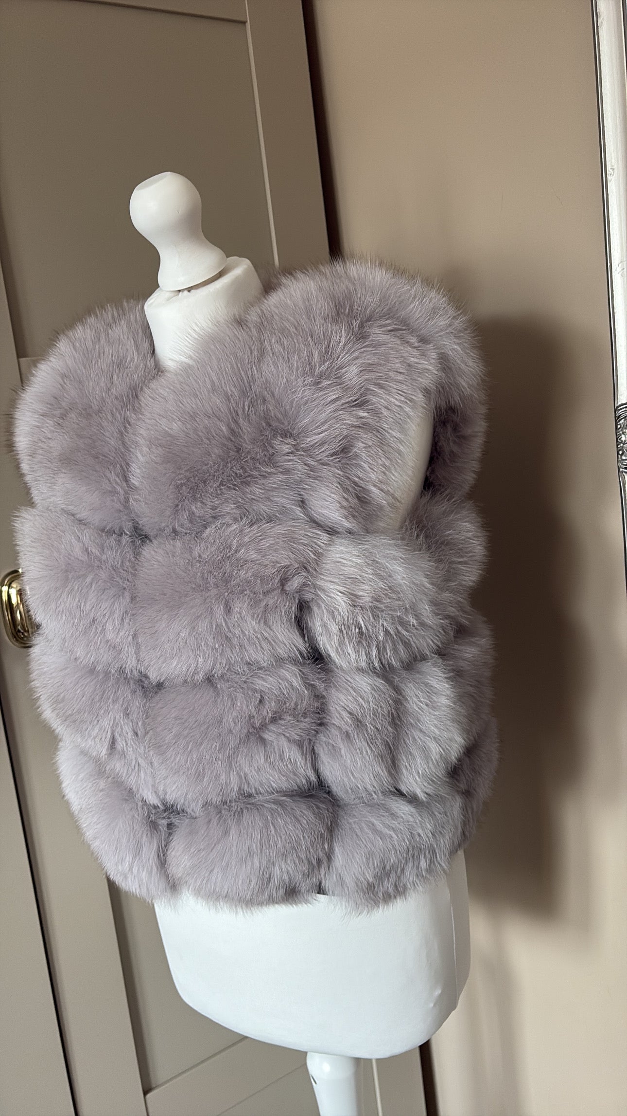 “Light grey” Real fox fur gilet 1-3 days delivery