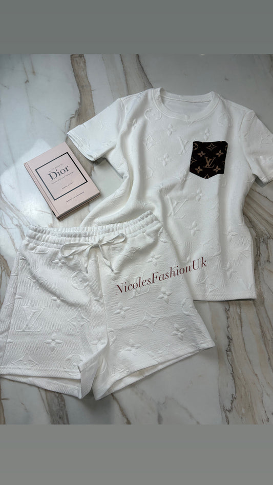 Women’s White Short And Top Set INSTOCK (1-3 Days Delivery)